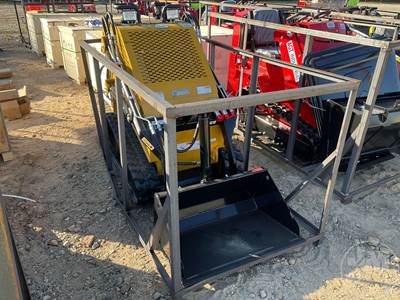 AGT MX-CRT23 Track Skid Steer