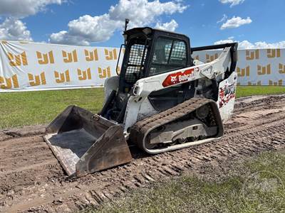 Bobcat T76 Track Skid Steer