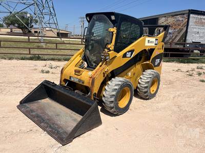 Caterpillar 272C Mini Skid Steer