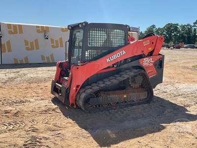 Kubota SVL95-2A Track Skid Steer
