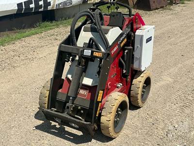 Toro E-Dingo 500 Track Skid Steer