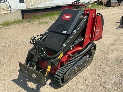 Toro TX 700 (22750) Track Skid Steer