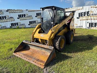 262D3 Track Skid Steer