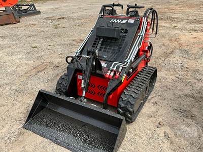 380 Mini Skid Steer