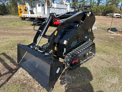 DS-S25B Track Skid Steer