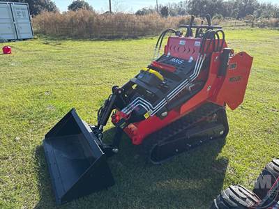 MS530T Mini Skid Steer