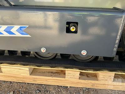 PC25M-5 Track Skid Steer