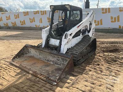 T770 Mini Skid Steer