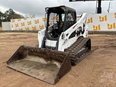 T770 Mini Skid Steer
