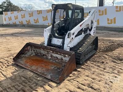 T770 Mini Skid Steer