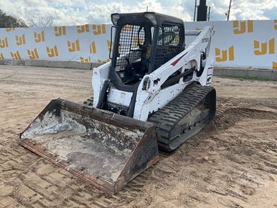 T770 Mini Skid Steer