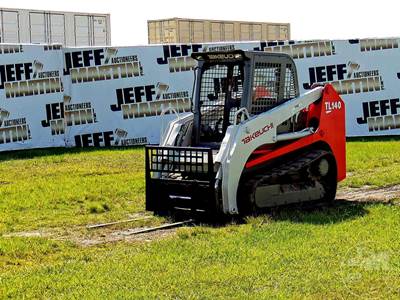 TL140 Track Skid Steer