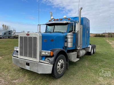 Peterbilt 379 Sleeper Semi Truck