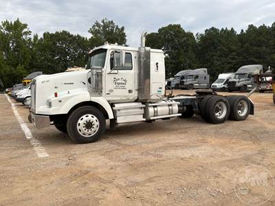 Western Star 4900 Sleeper Semi Truck