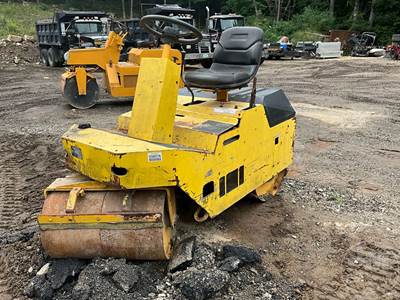 Beuthling B100 Smooth Drum Roller Compactor