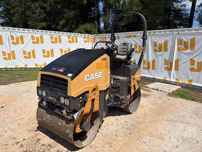 Case DV23D Smooth Drum Roller Compactor