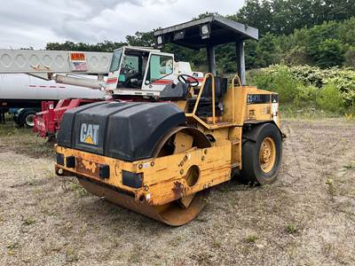 Caterpillar CA431C Smooth Drum Roller Compactor