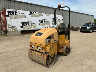 Caterpillar CB14XW Smooth Drum Roller Compactor