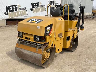 Caterpillar CB22 Smooth Drum Roller Compactor