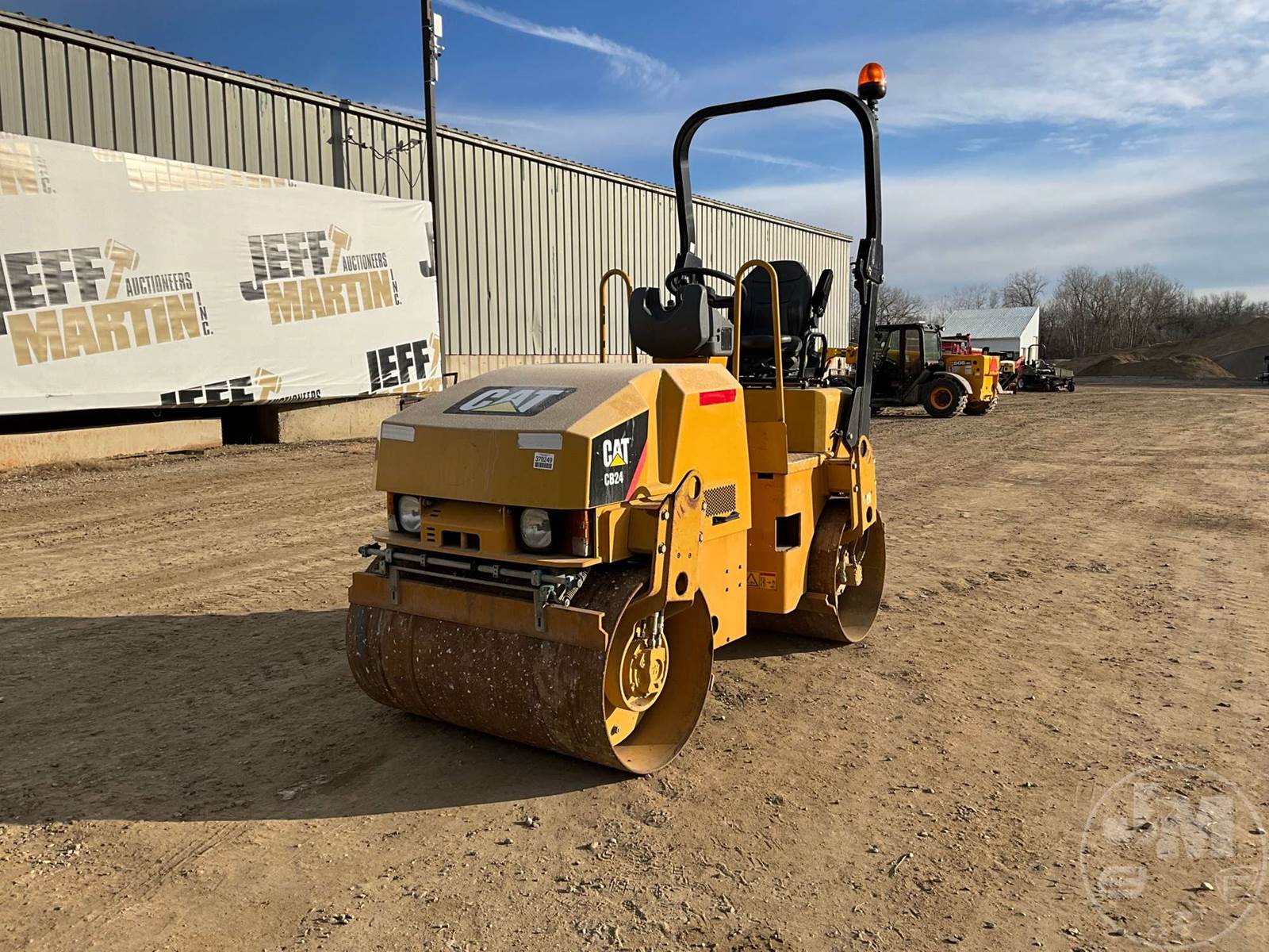 Caterpillar CB24 Smooth Drum Roller Compactor For Sale Glencoe, MN