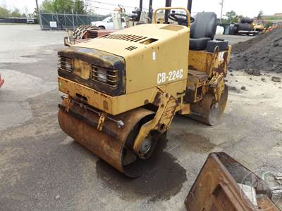 Caterpillar CB24C Smooth Drum Roller Compactor