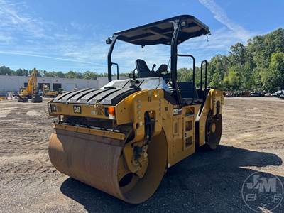 Caterpillar CB54B Smooth Drum Roller Compactor