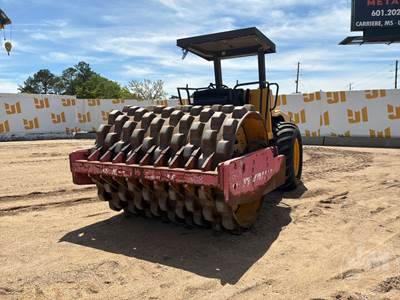 Dynapac CA252 Smooth Drum Roller Compactor