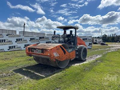 Hamm H11IX Smooth Drum Roller Compactor