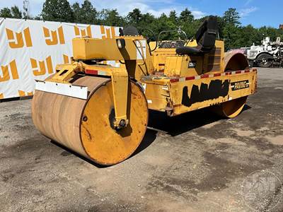 Hypac C350D Smooth Drum Roller Compactor