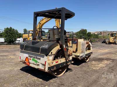Ingersoll-Rand DD90 Smooth Drum Roller Compactor