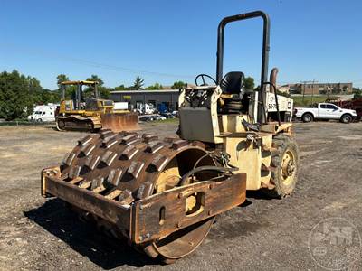Ingersoll-Rand SD-70F Smooth Drum Roller Compactor