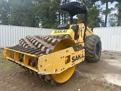 Sakai SV540 Smooth Drum Roller Compactor