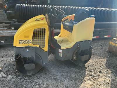 Wacker Neuson RD12 Smooth Drum Roller Compactor