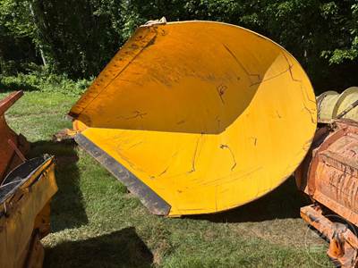 Wausau AIRPORT ROLLOVER PLOW Snow Removal Equipment