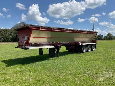 Trail King OLB332NG Trailer