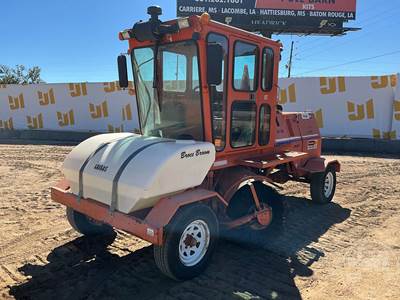 Broce CRT 350 Sweeper