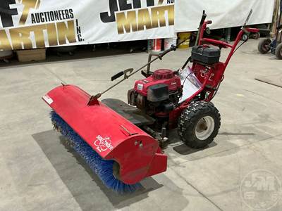 Sidewinder 1305 WALK BEHIND Sweeper