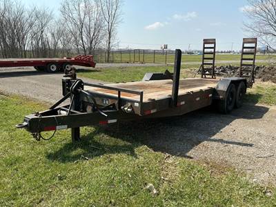 M&W PS22R Tag Trailer