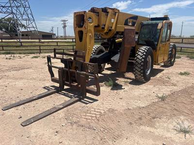 Caterpillar TL1055 Telehandler