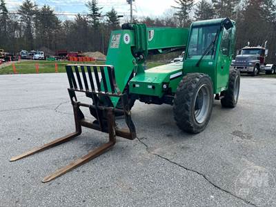 SkyTrak 6042 Telehandler