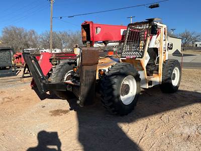 10054 Telehandler
