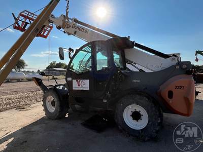 SR9244 Telehandler