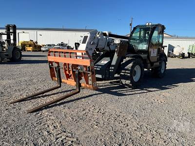 SR9244 Telehandler