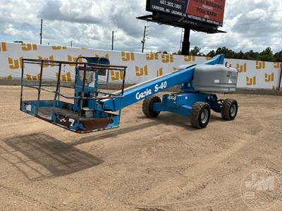 Genie S-40 Telescopic Boom Lift