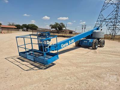 Genie S-80 Telescopic Boom Lift