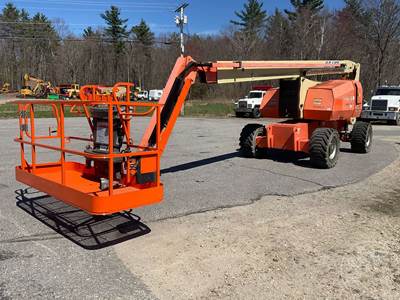 JLG 800AJ Telescopic Boom Lift