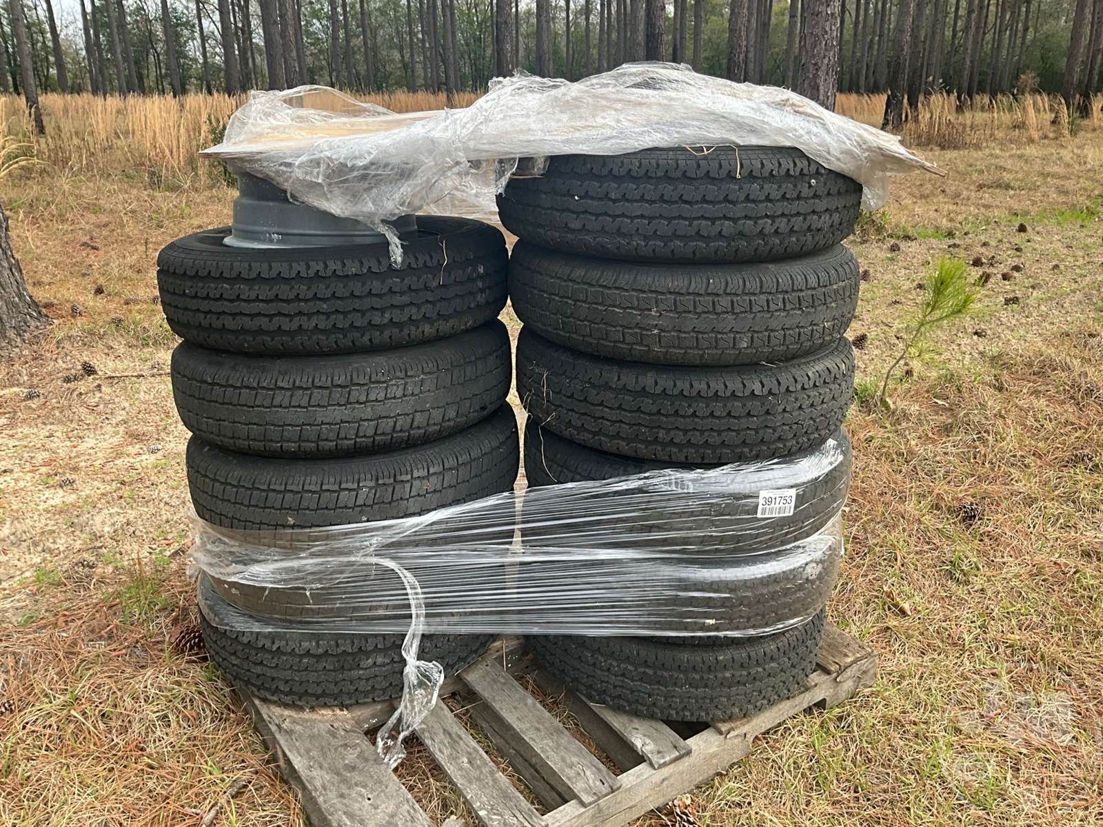 12 Misc Tires And Rims For Sale Enigma, GA 391753