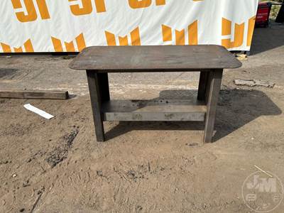 KC 30" X 57" WELDING TABLE Tool Chest
