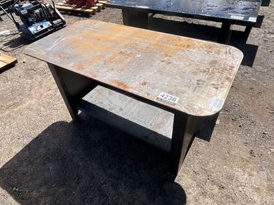 KC 30"X57" WELDING TABLE Tool Chest