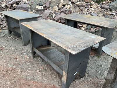 KC 30"X57" WELDING TABLE Tool Chest